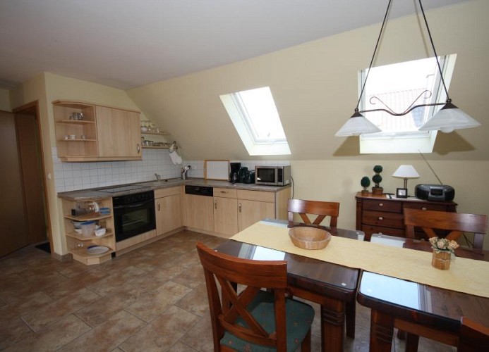 voll ausgestattete Küche