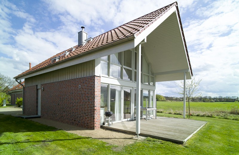 W 7 - Ferienhaus mit Terrasse, Sauna u. Kamin