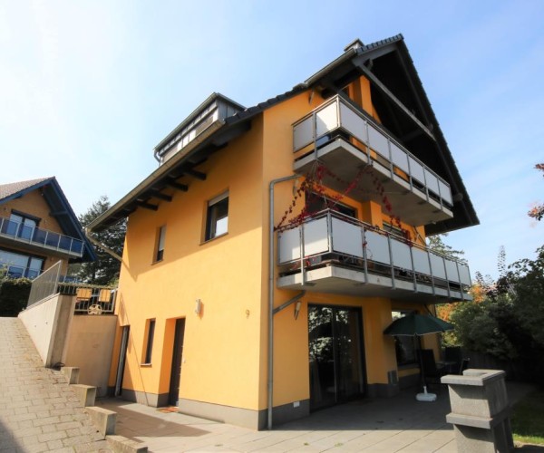 U 9 EG - Ferienwohnung mit Terrasse