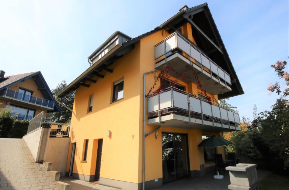 U 9 EG - Ferienwohnung mit Terrasse