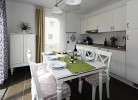 stilvolles Ferienhaus mit offener Wohnküche