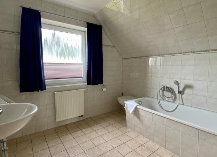 26 - Ferienhaus mit Terrasse u.Kamin