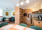 Erdgeschosswohnung - Küchenzeile & Essbereich