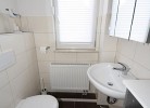 Badezimmer im Erdgeschoss mit Dusche