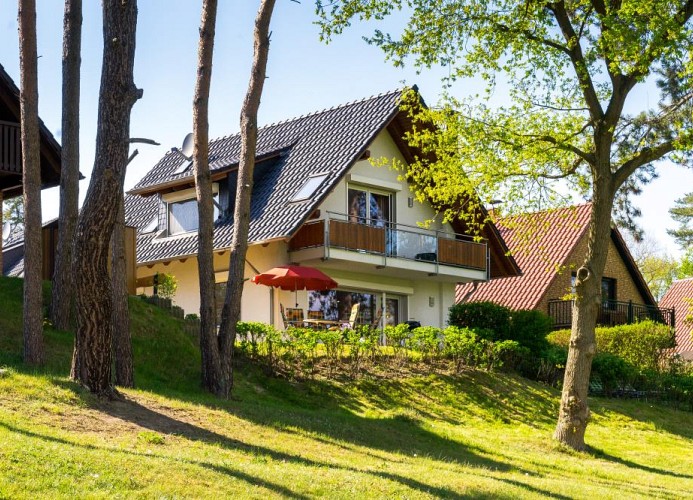 Ihre Ferienwohnung mit Seeblick vom Balkon