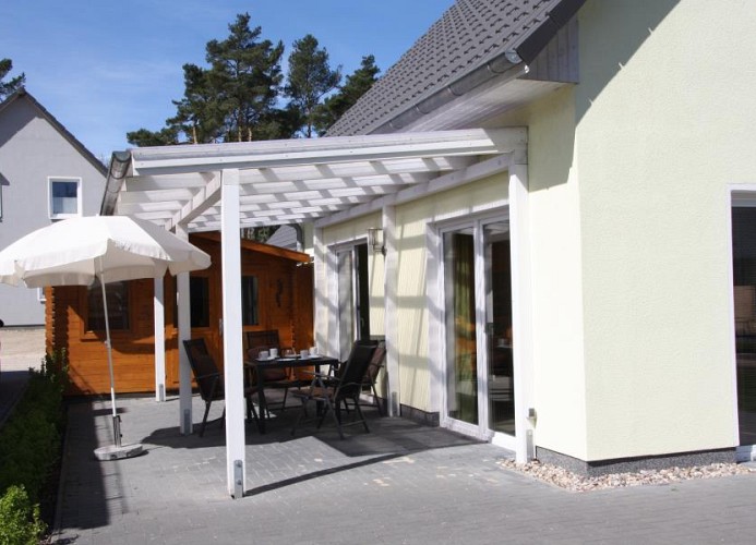 überdachte Terrasse