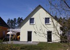 schönes Ferienhaus mit Sonnenterrasse & Garten