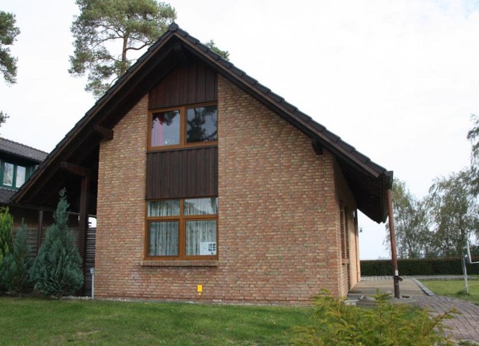 Ferienhaus in erster Reihe zum See