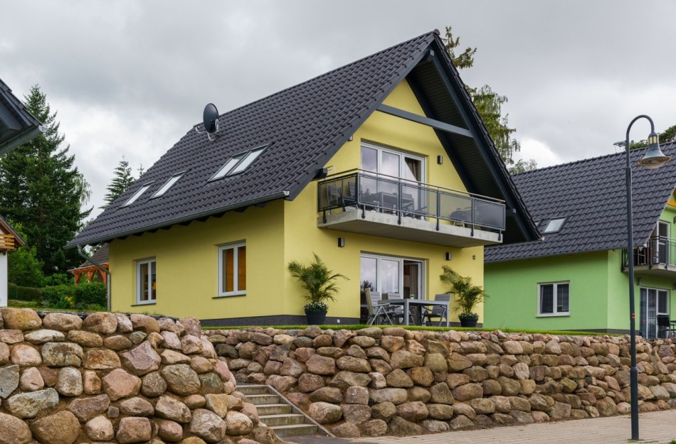 U 12 OG - Ferienwohnung mit Balkon u. Kamin