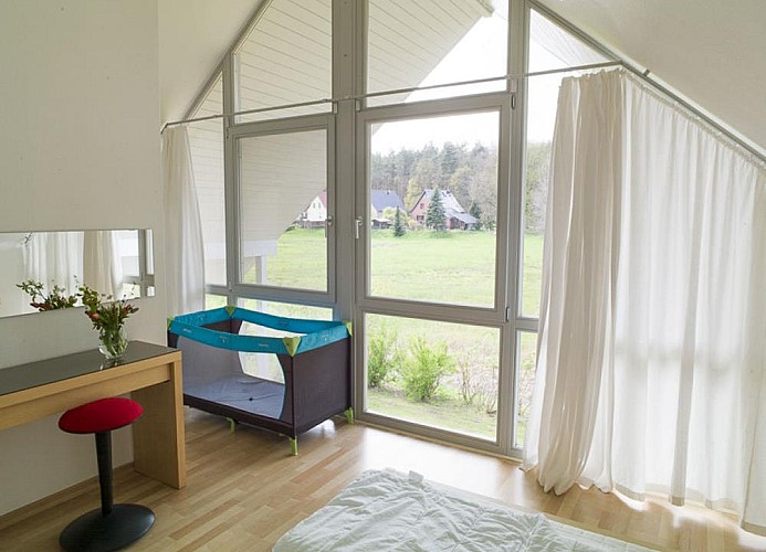 Schlafzimmer mit viel Platz