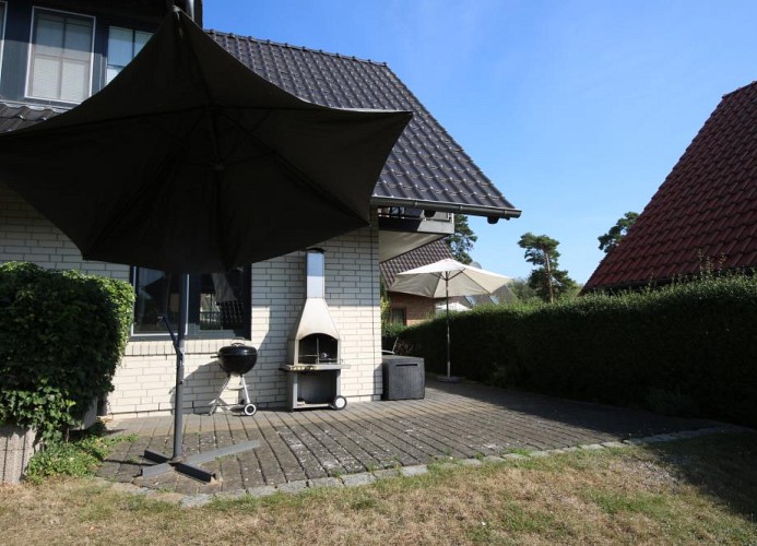 28 EG - Ferienwohnung mit Terrasse