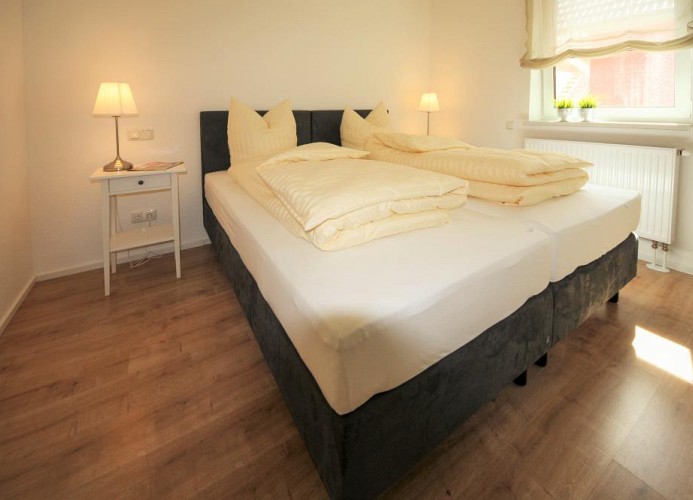 gemütliches Doppelbettzimmer mit Boxspringbetten