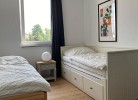 zweites Schlafzimmer mit Einzelbetten