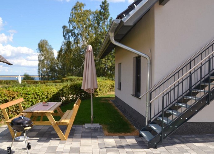 Ferienwohnung mit Balkon und zusätzliche Terrasse für Grillabende
