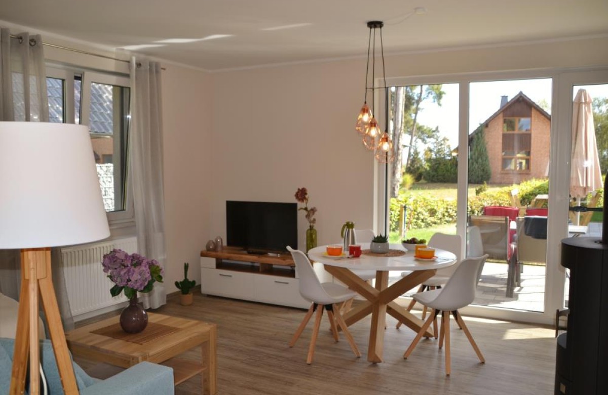 schöne Ferienwohnung mit Terrasse, Kamin und Wlan!