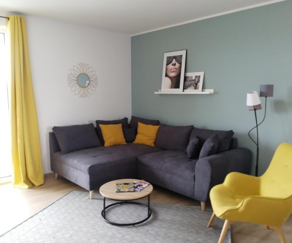 13-2  Hafen- Penthouse Wohnung  mit Balkon und Hafenblick