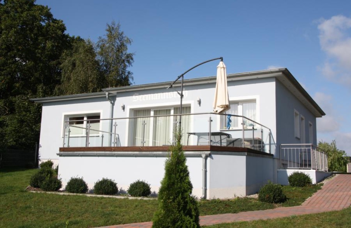 charmante Ferienwohnung direkt an der Müritz