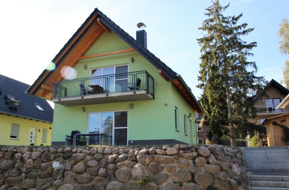 U 13 OG - Ferienwohnung mit Balkon