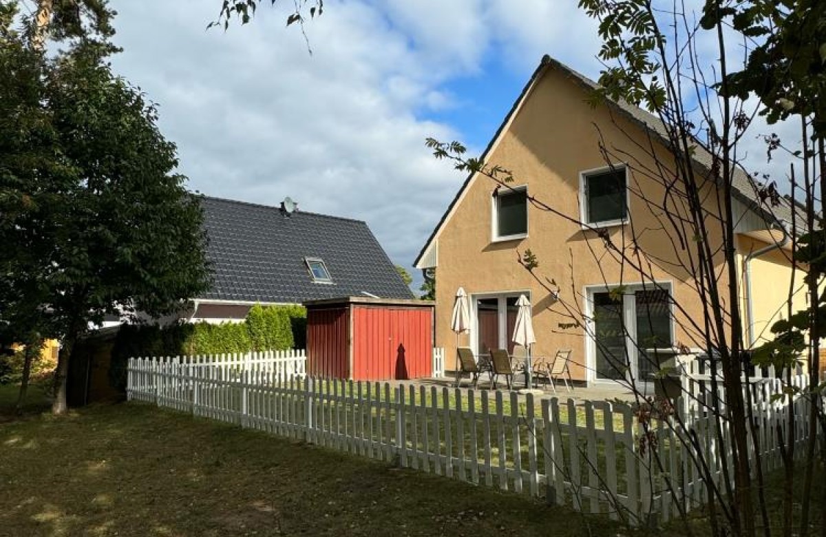 K 64 - Ferienhaus mit Terrasse u. Kamin