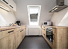 U 7 OG - Schöne Ferienwohnung mit Balkon in Seenähe 