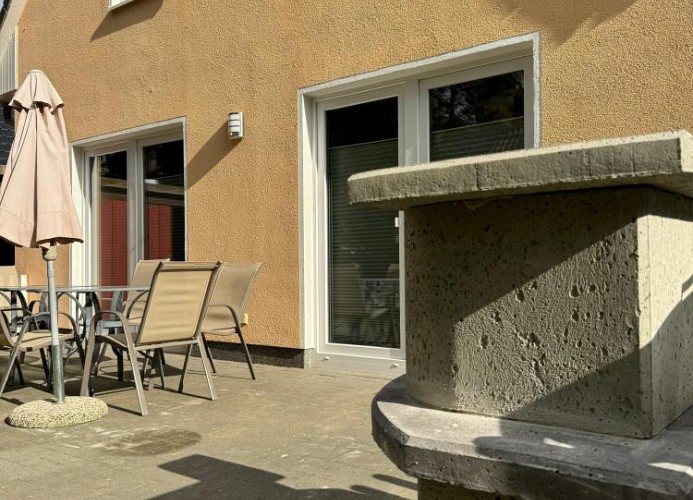 K 64 - Ferienhaus mit Terrasse u. Kamin