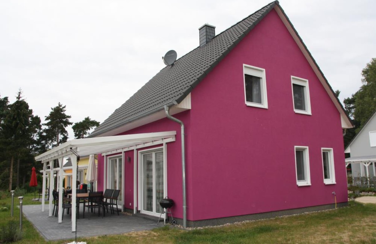 Verweilen Sie auf der schönen Terrasse