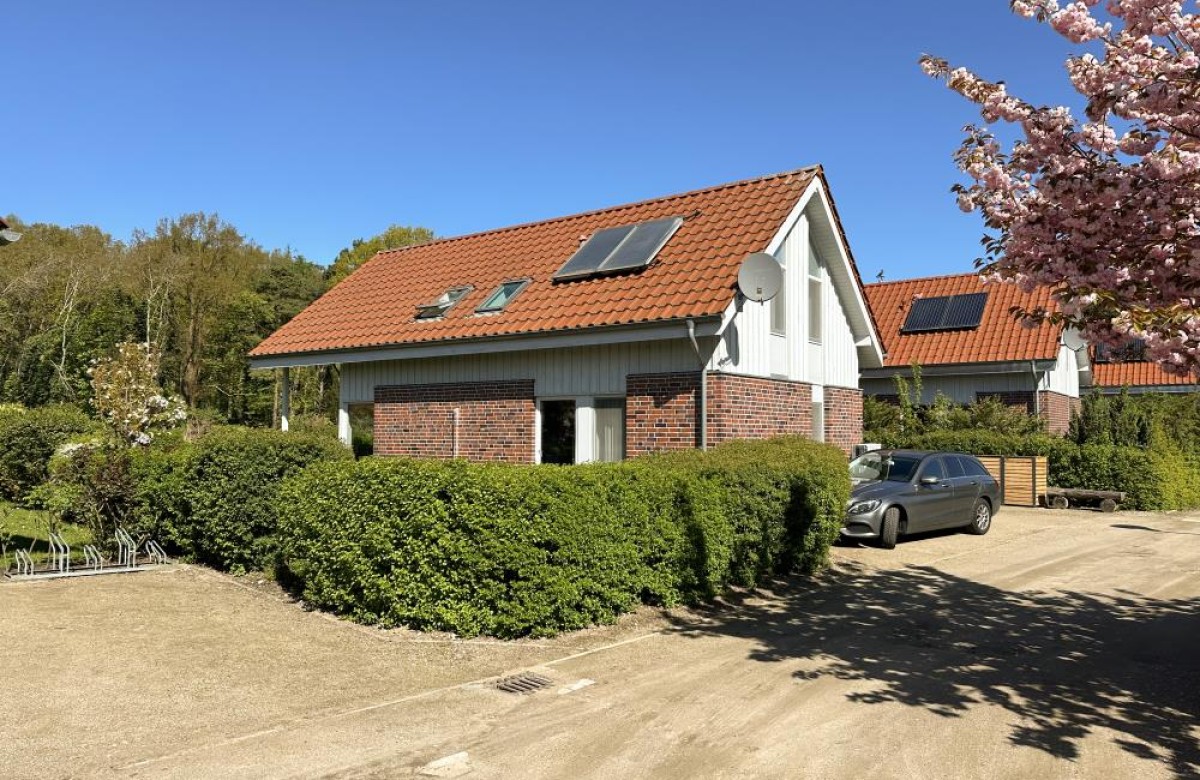 W 9 - Ferienhaus mit Terrasse und Kamin