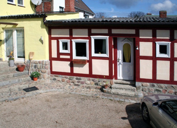 Kl M Badehus