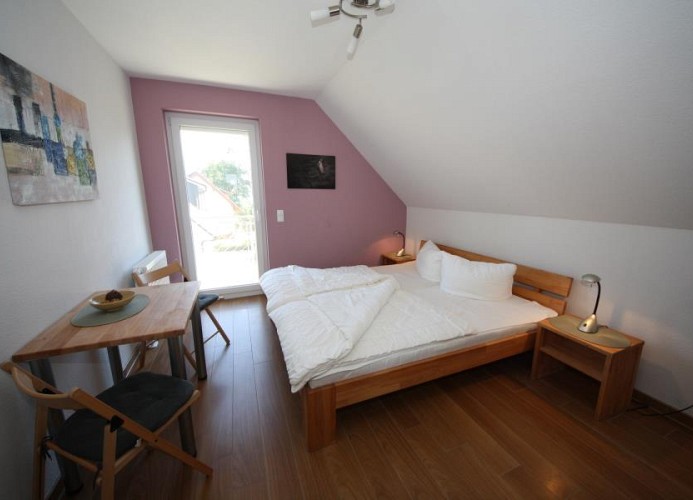 großes, bequemes Doppelbettzimmer - Erholung pur