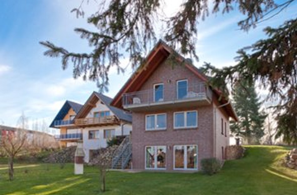 S 42 B - Ferienhaus mit Terrasse u. großem Garten