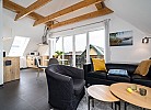 U 7 OG - Schöne Ferienwohnung mit Balkon in Seenähe 