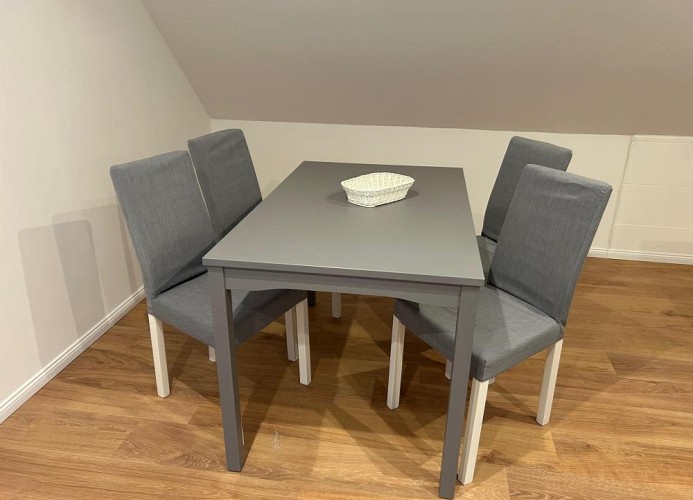 K 114 OG - Ferienwohnung mit Balkon