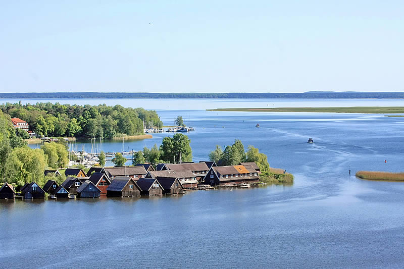 Moderne Ferienhäuser & Ferienwohnungen